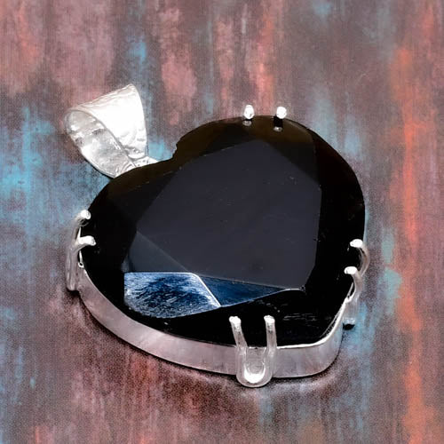 Sentinel Heart – Black Tourmaline & Silver Pendant