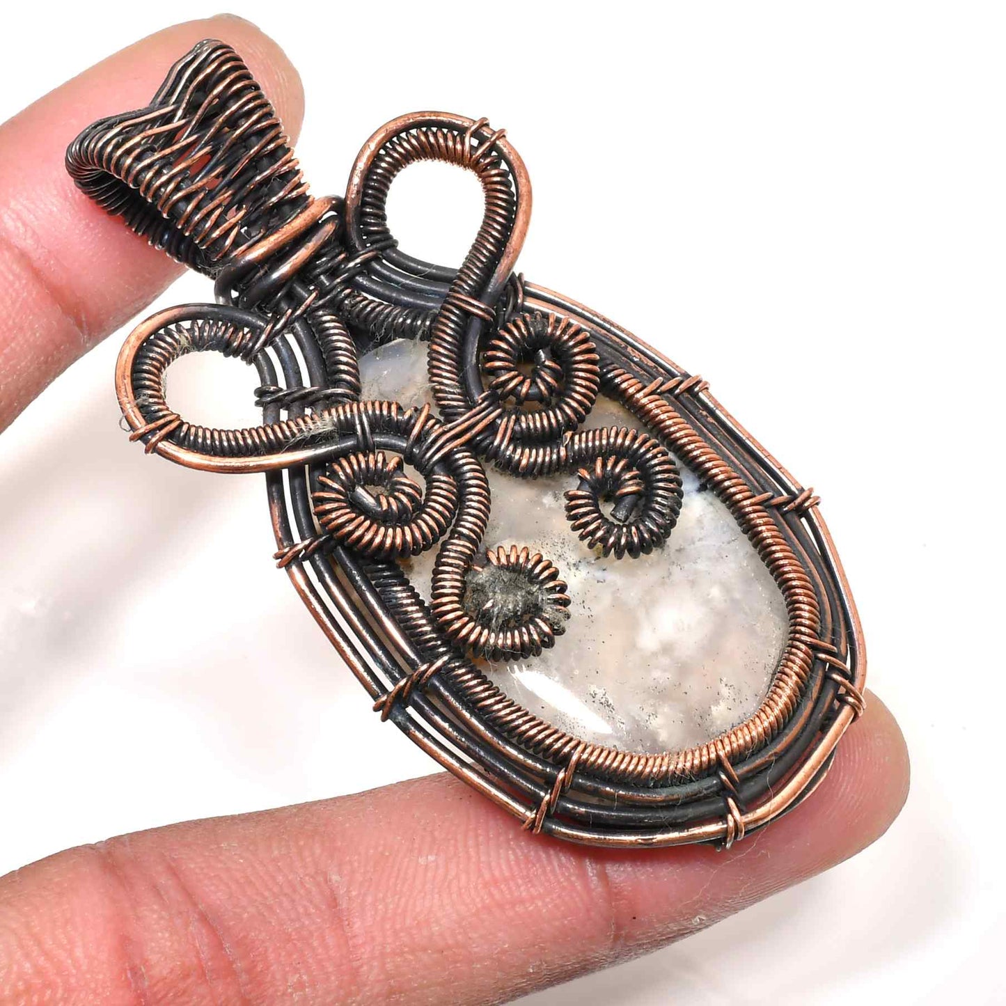 Ezra’s Veil – Oxidized Copper Amethyst Pendant