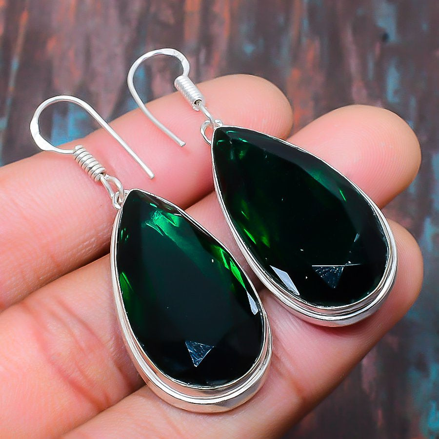 Emerald Serenity – Sterling Silver Teardrop Earrings