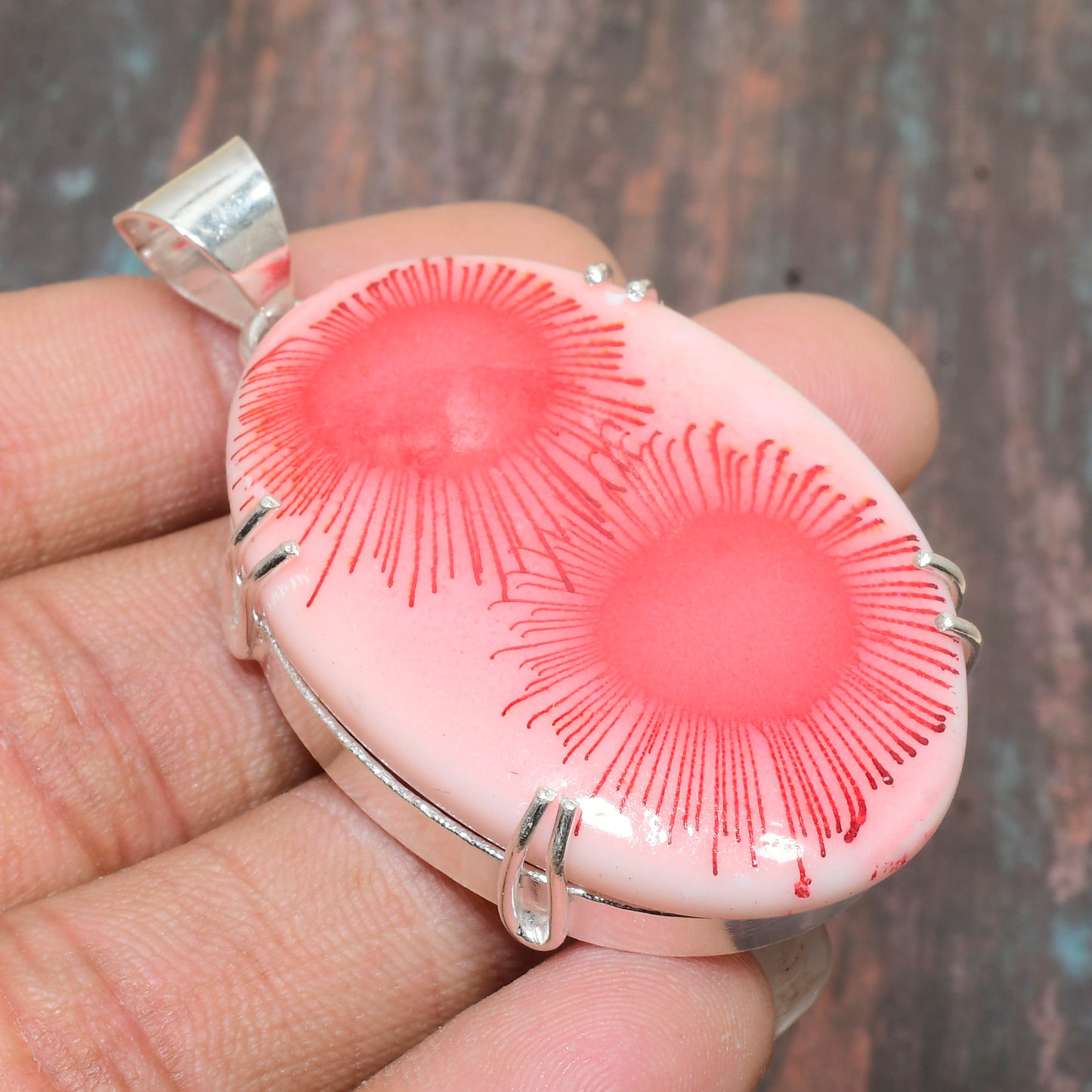 Blossom’s Embrace – Pink Agate Wirework Pendant