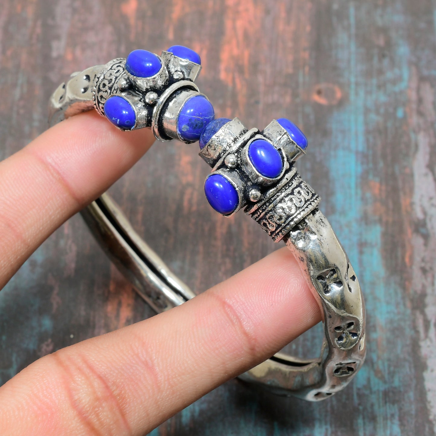 Sage’s Embrace – Lapis Lazuli Silver Cuff