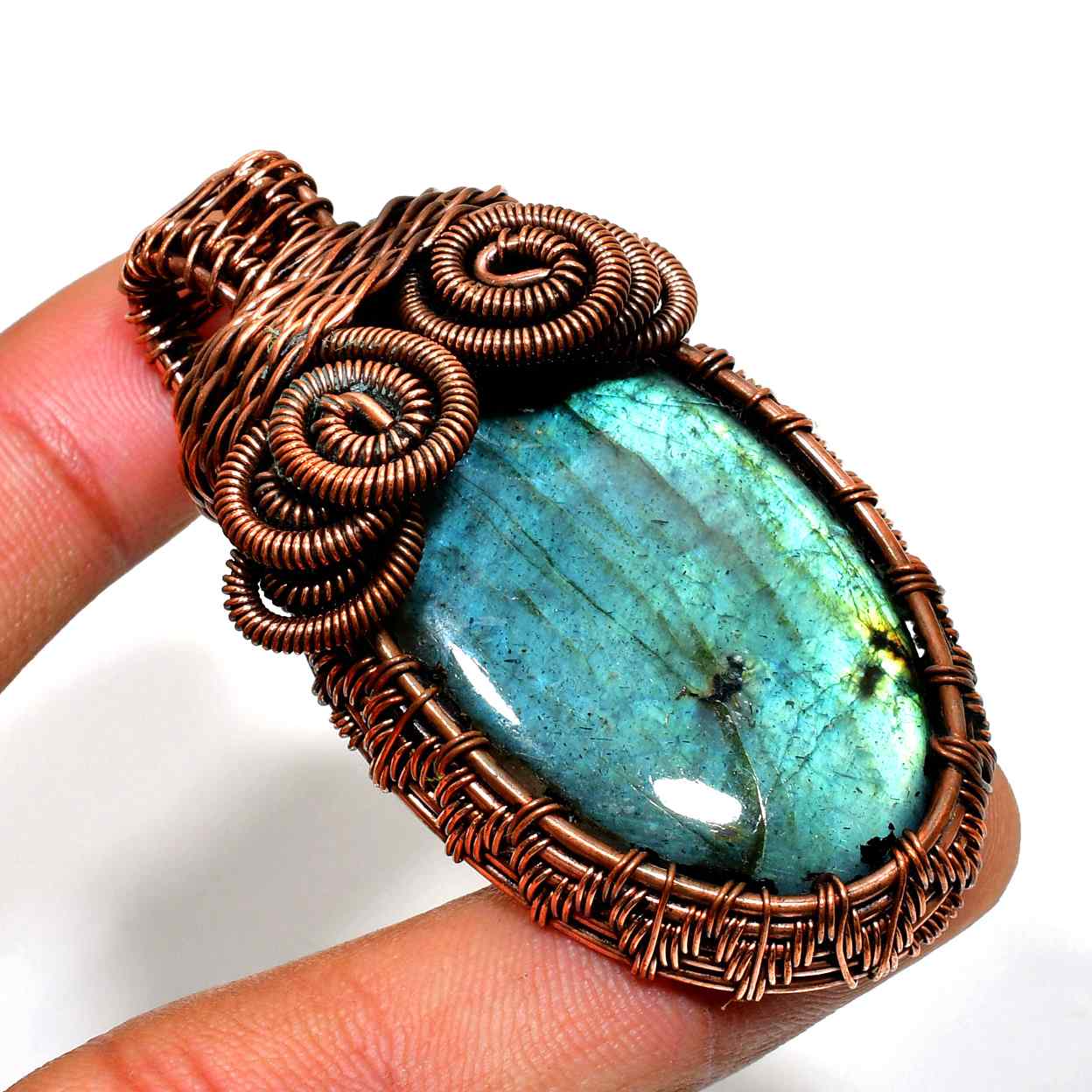Aurora’s Shard – Labradorite Copper Pendant