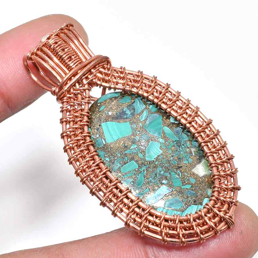 Serenity Spiral – Turquoise Copper Pendant