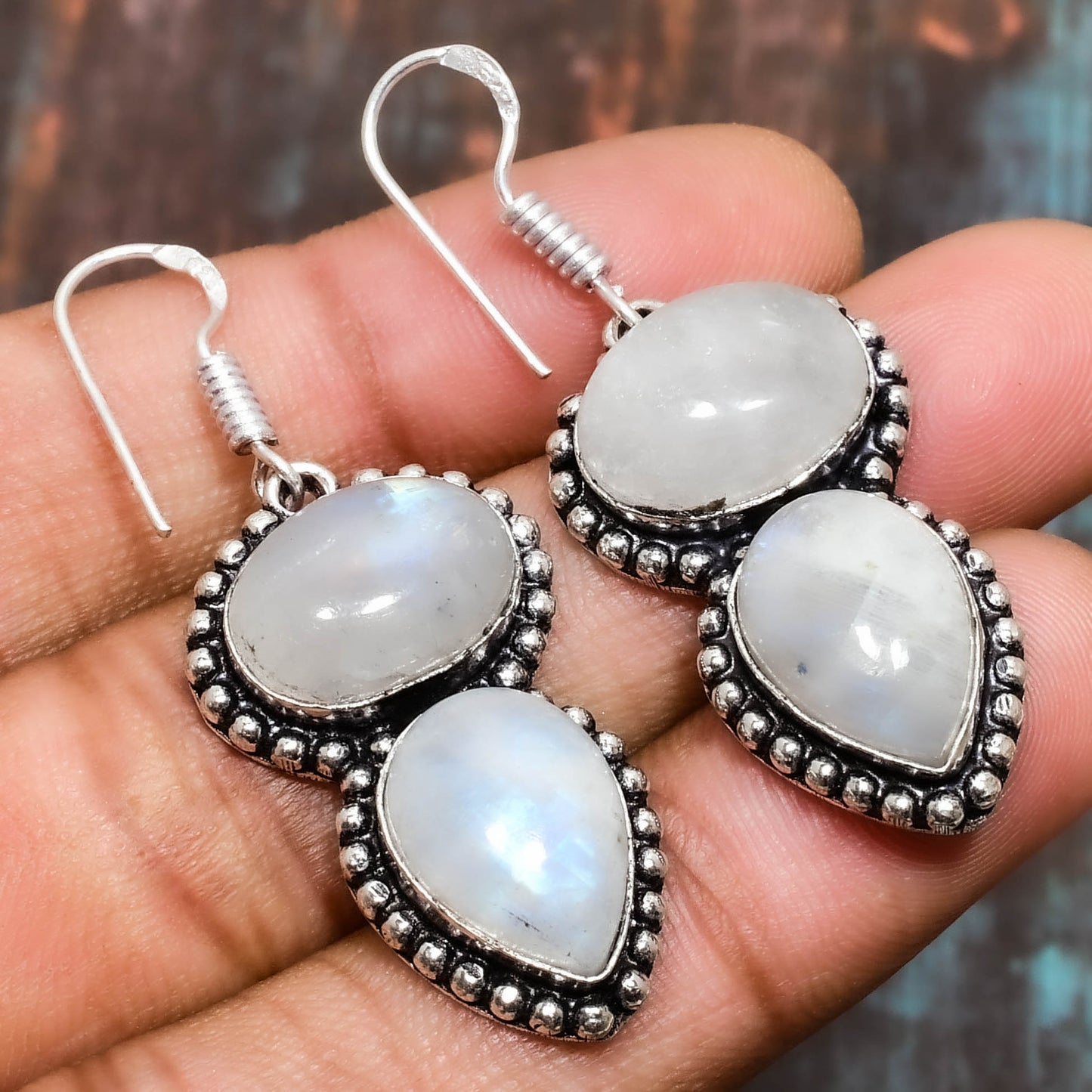 Luna’s Embrace – Moonstone Silver Earrings