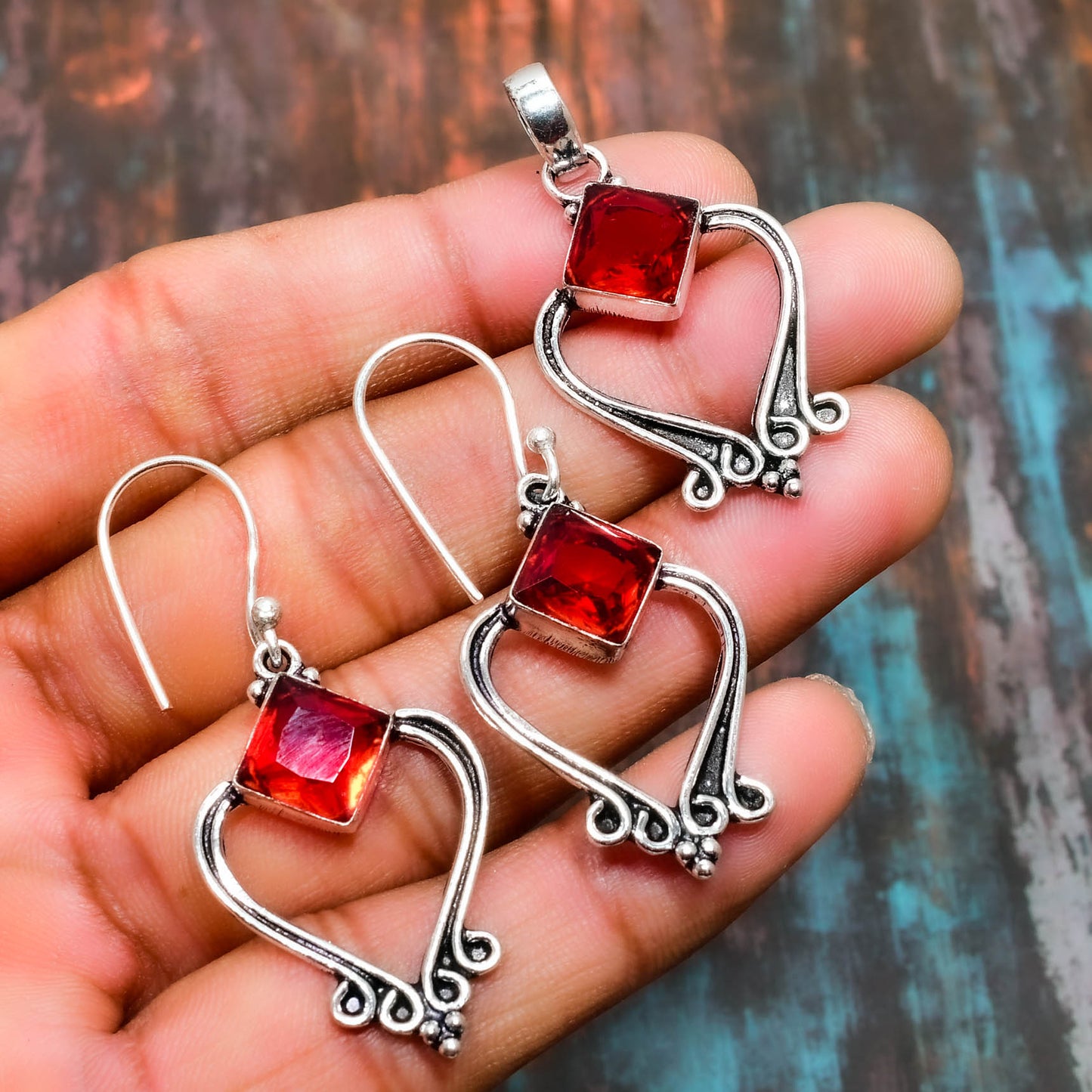 Radiant Ruby Heart – Silver Filigree Jewelry Set