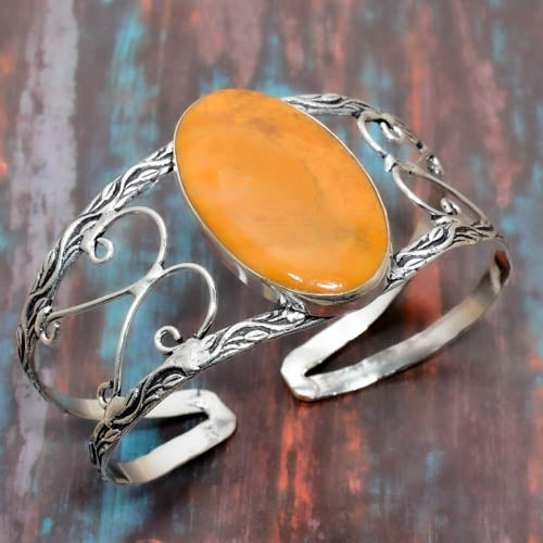 Solar Embrace – Honey Amber Silver Cuff