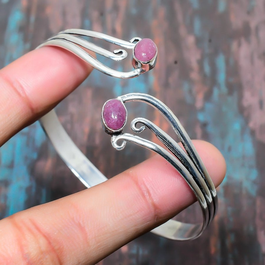 Scarlet Wave – Ruby & Silver Bracelet