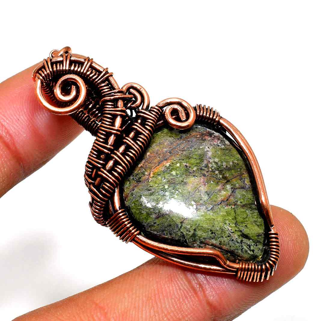Verdant Harmony – Oxidized Copper & Natural Stone Pendant