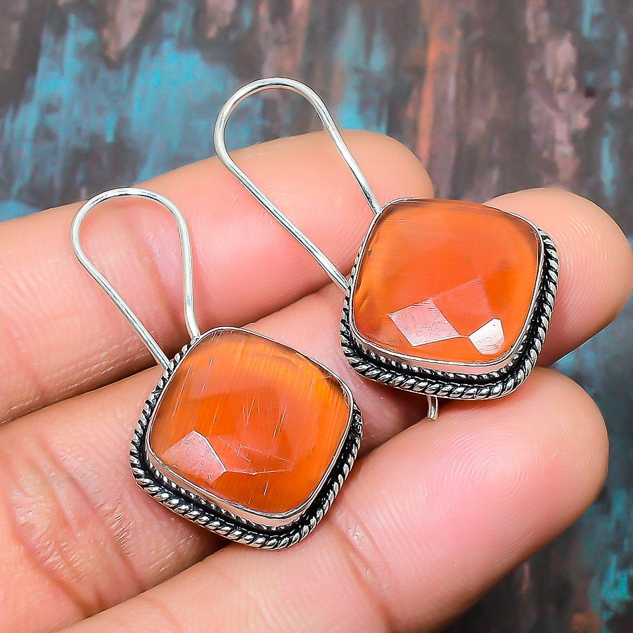 Ember Glow – Sterling Silver Carnelian Earrings
