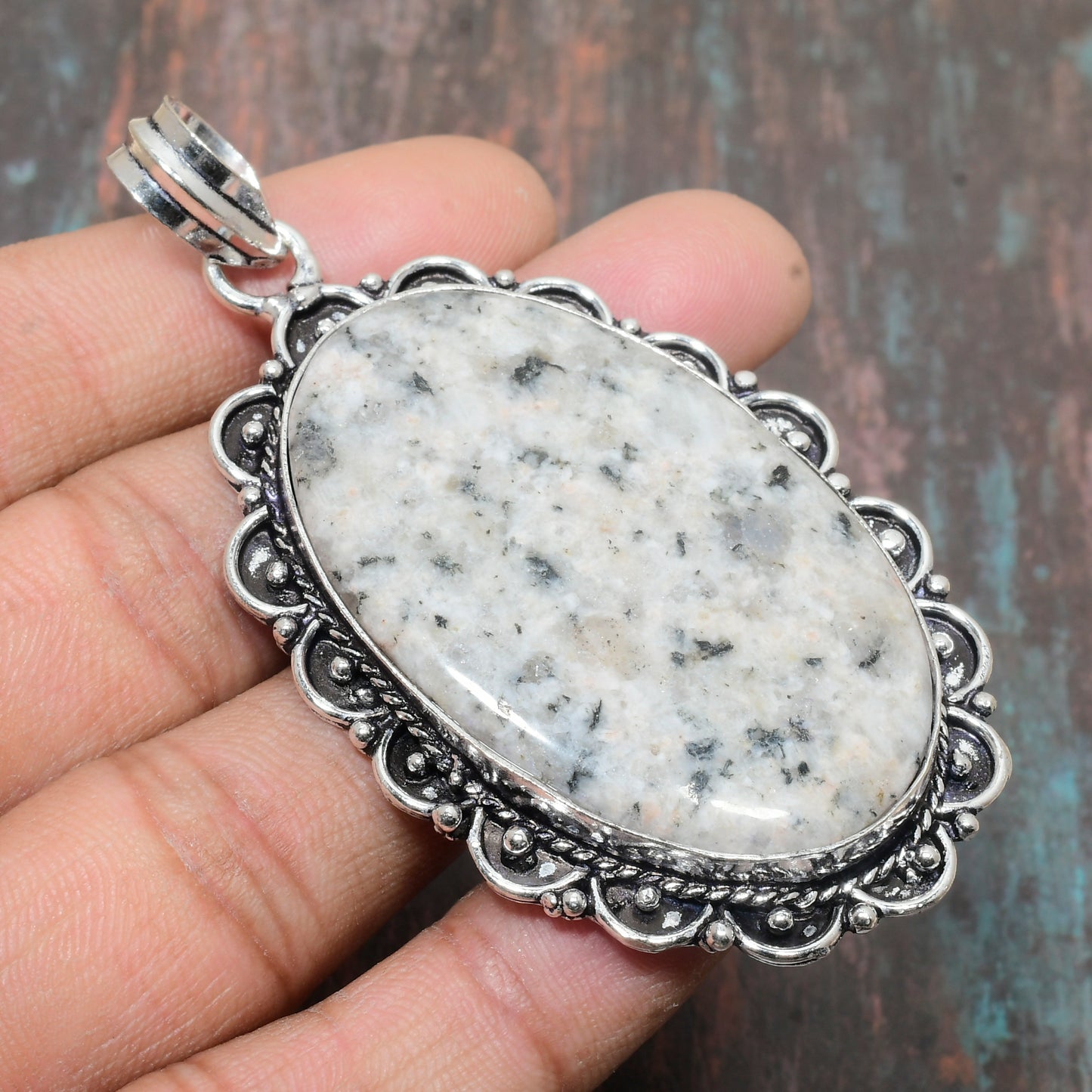 Serene Halo – Silver & Natural Stone Pendant