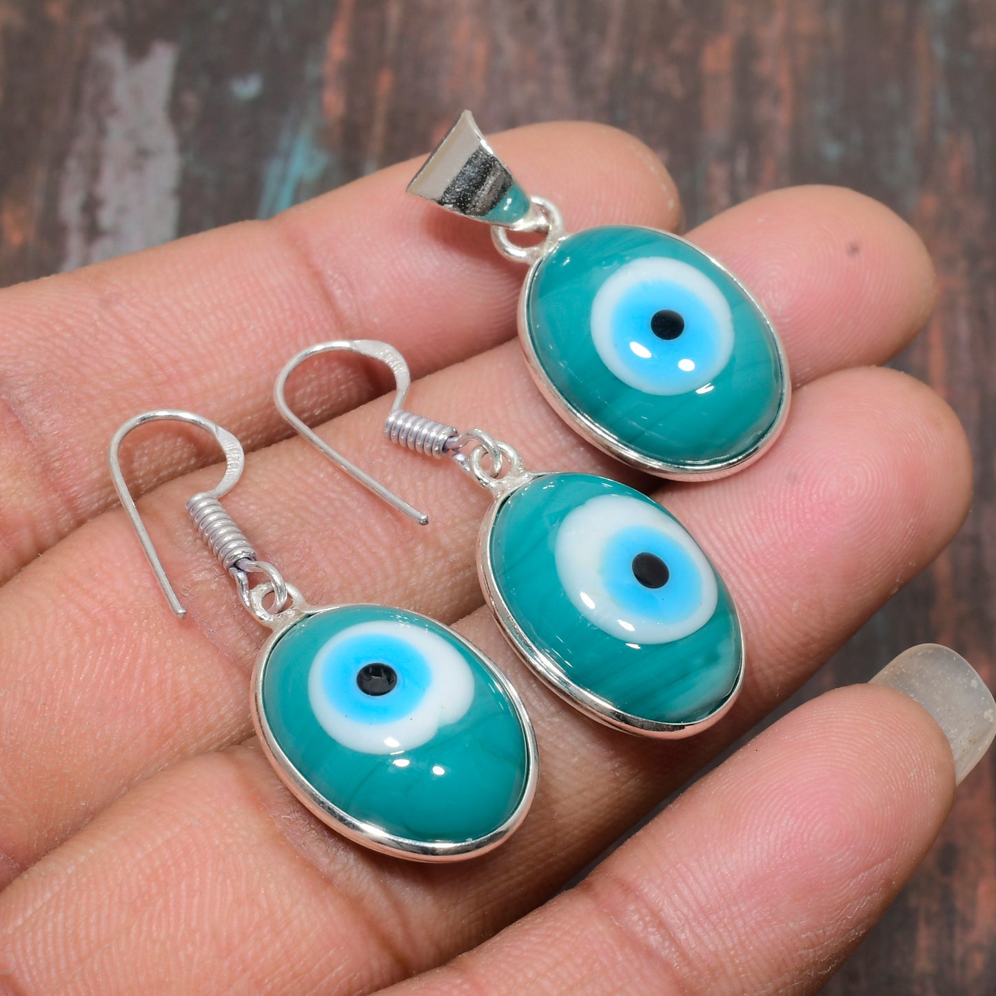 Selene’s Shield – Turquoise Eye Trio