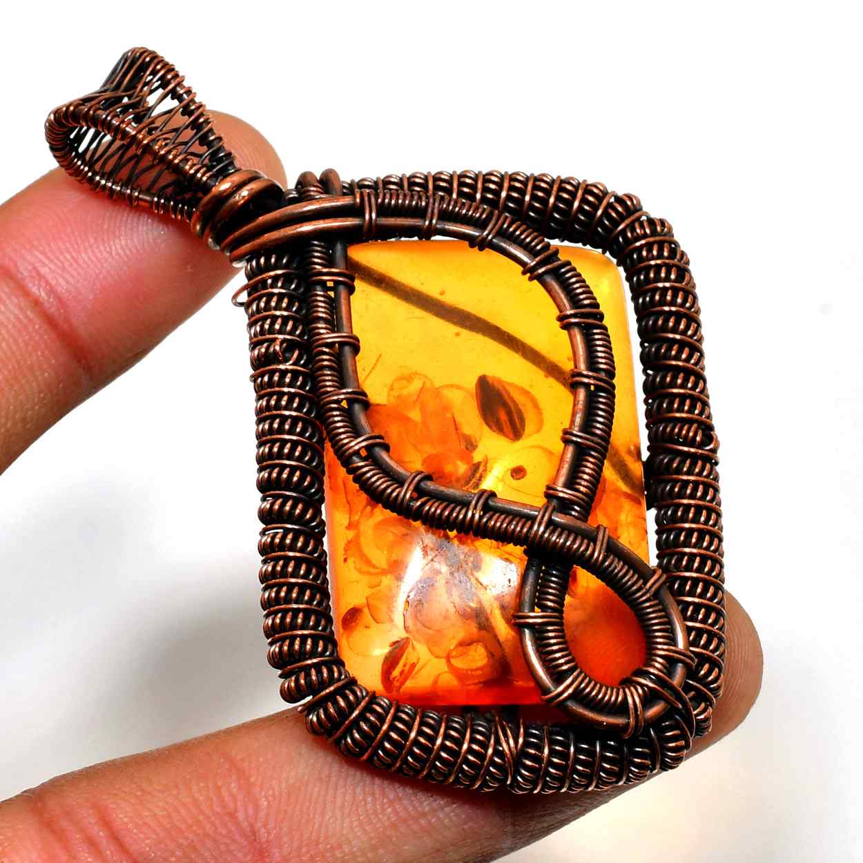 Radiant Ember – Amber Copper Pendant