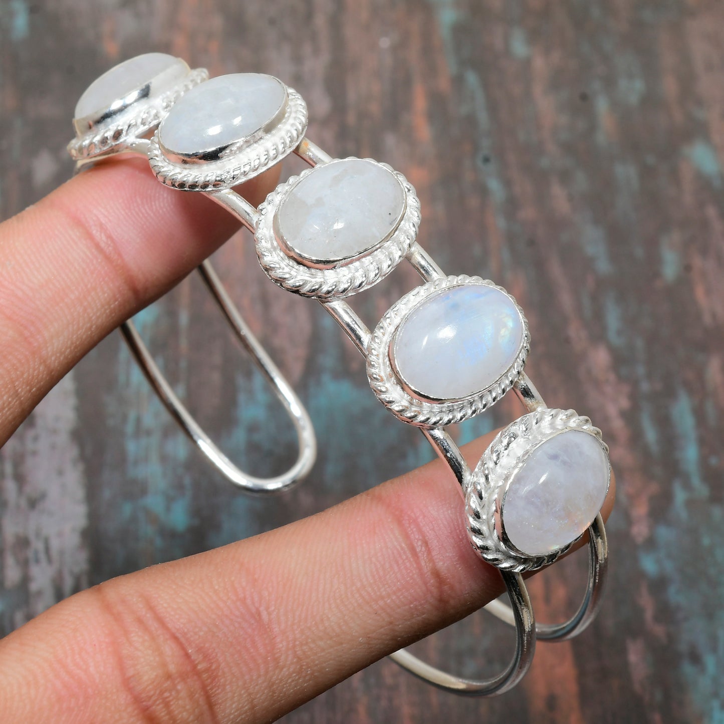 Selene’s Glow – Silver-Plated Moonstone Cuff