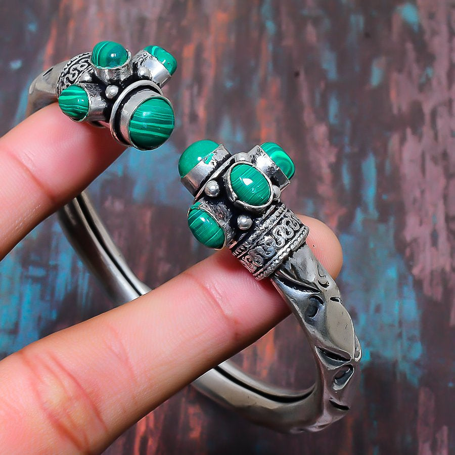 Gaia’s Embrace – Sterling Silver Malachite Bangle