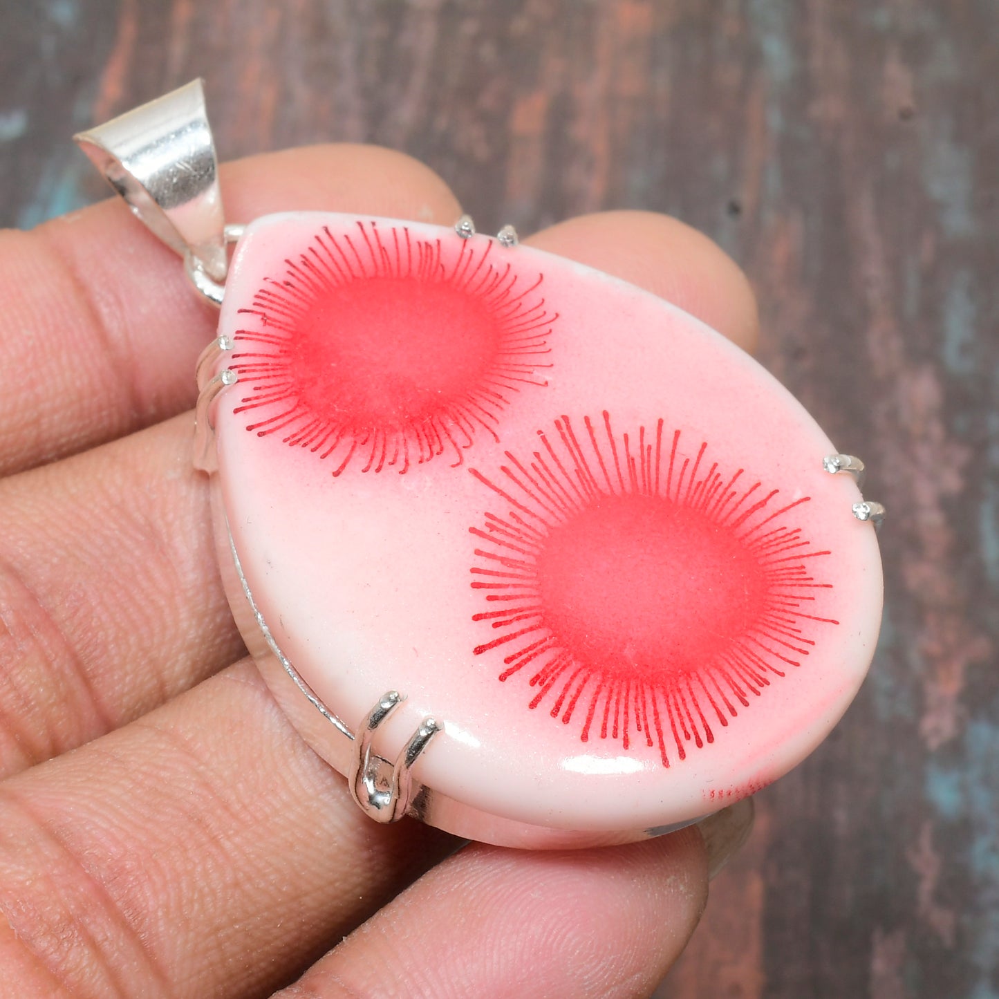 Rosy Radiance – Pink Gemstone Silver Pendant