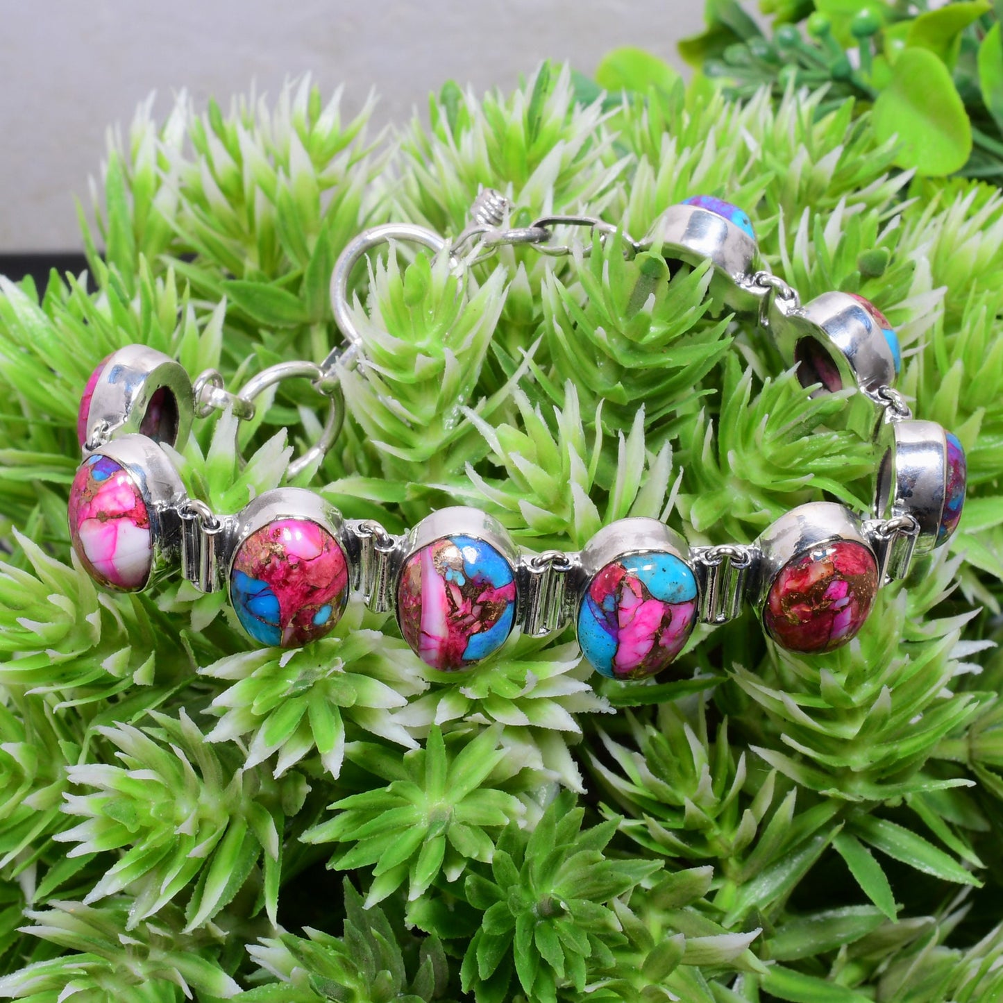 Pink Spiny Oyster Gemstone Bracelet