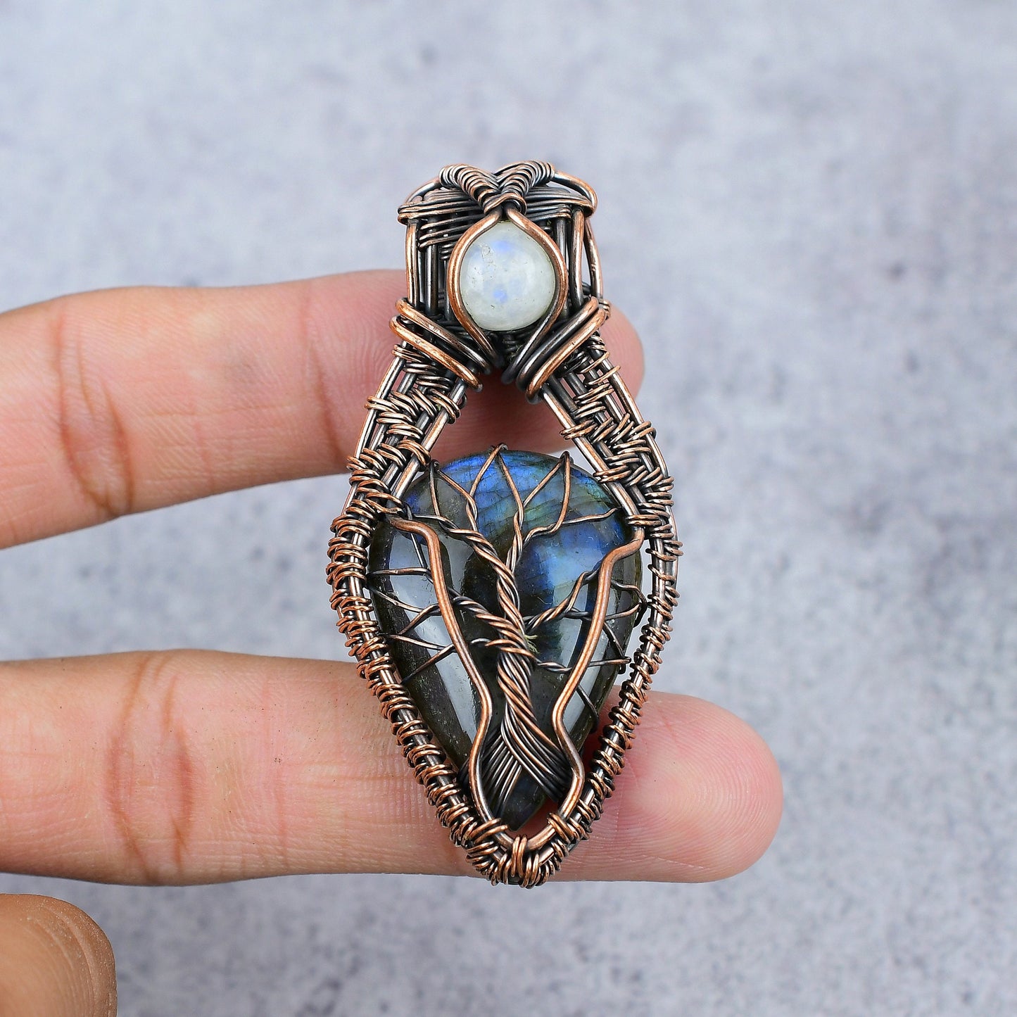 Rainbow Labradorite Gemstone Pendant