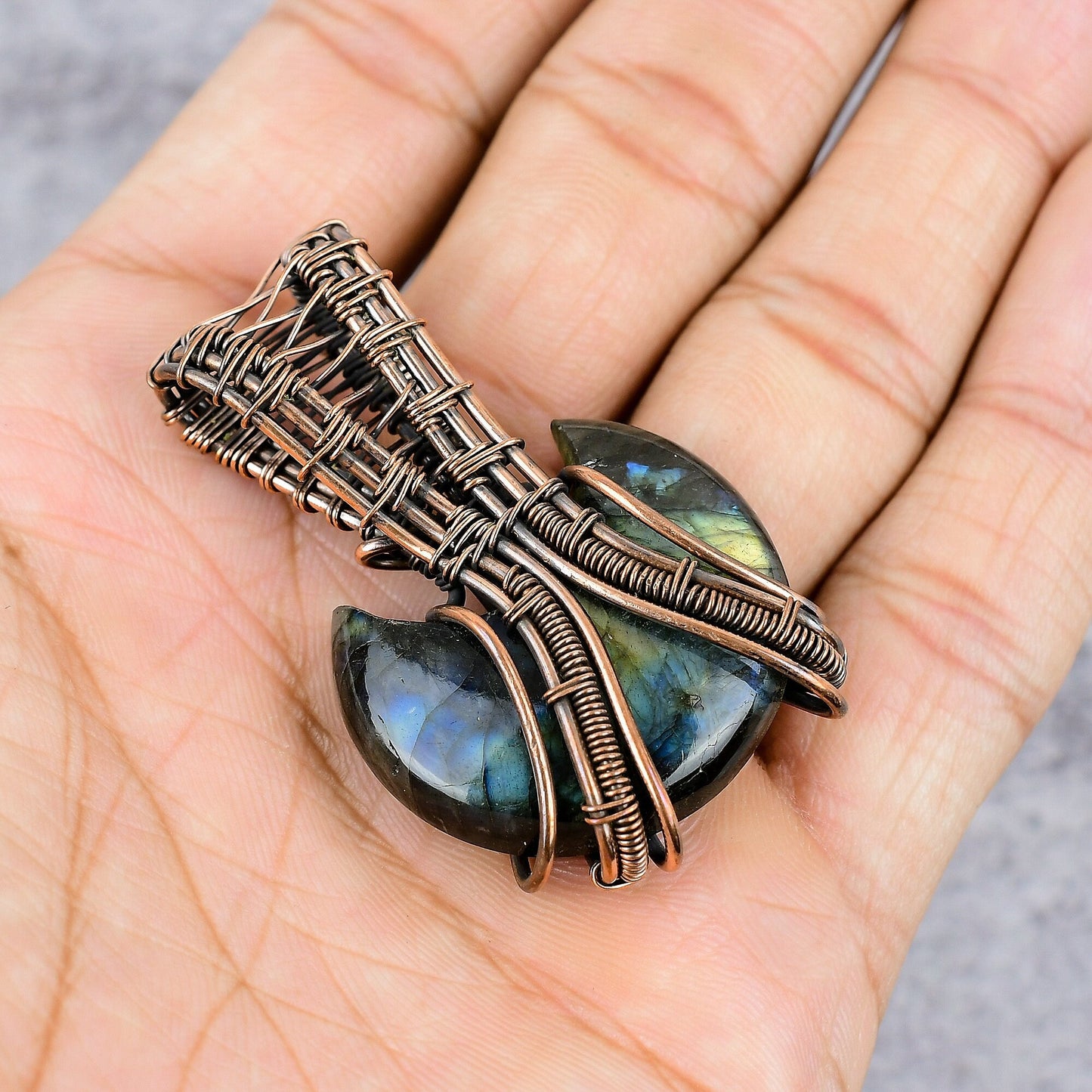 Blue Labradorite Gemstone Pendant