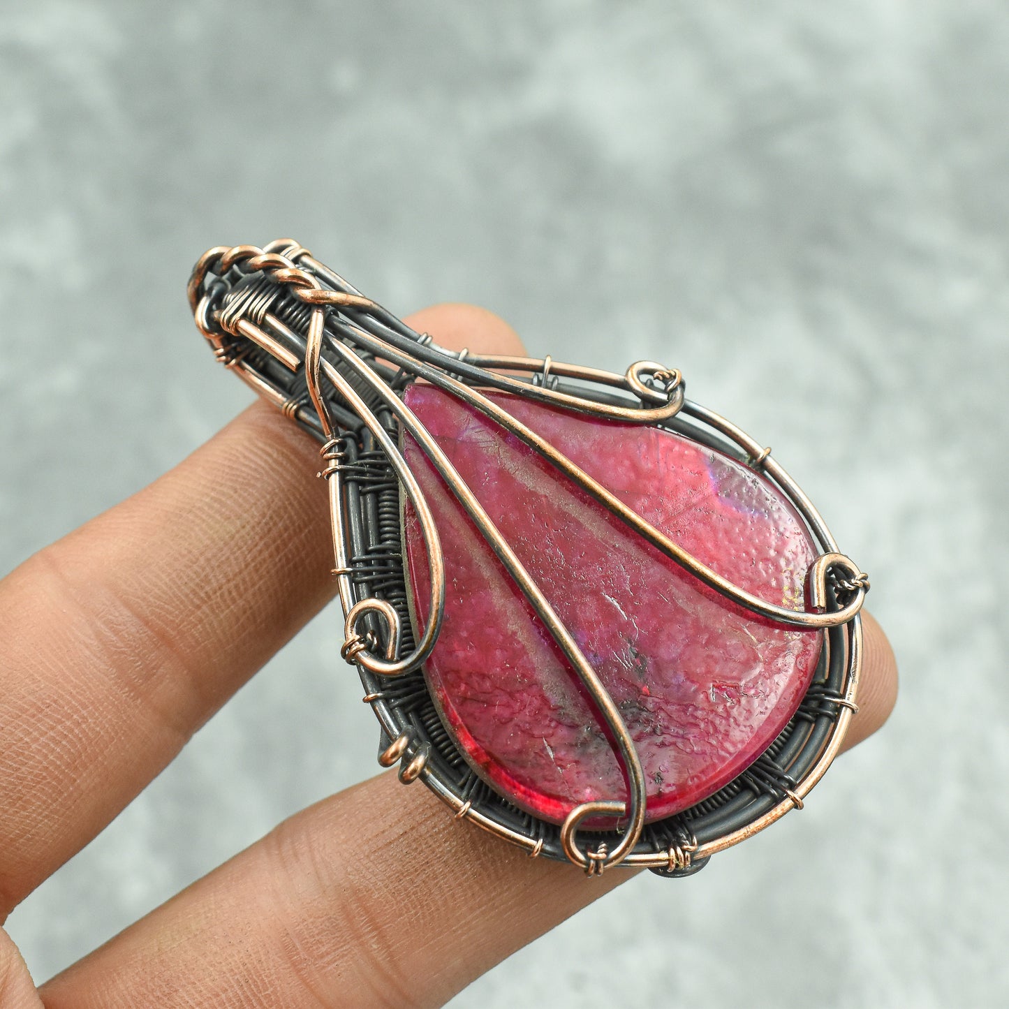 Red Flash Labradorite Gemstone Pendant