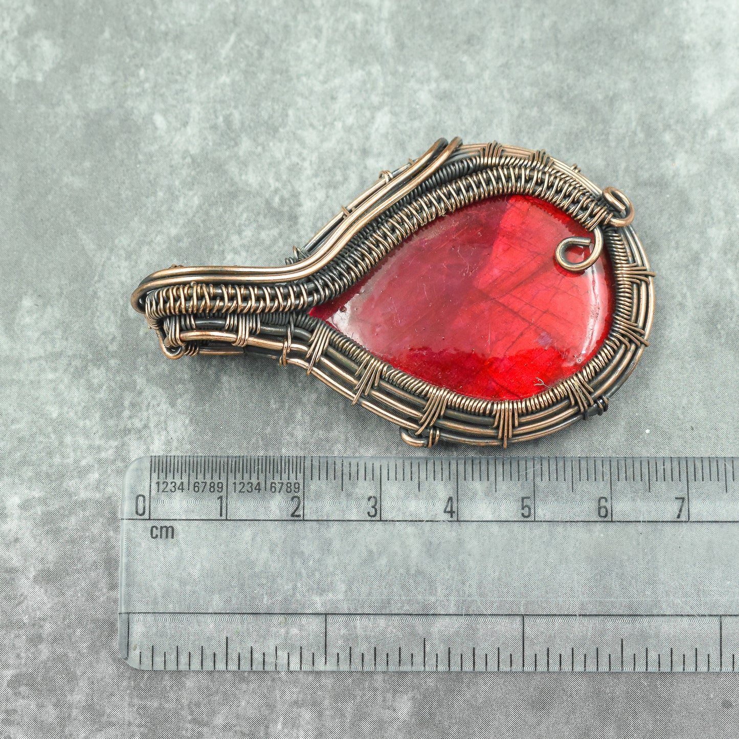 Red Flash Labradorite Gemstone Pendant