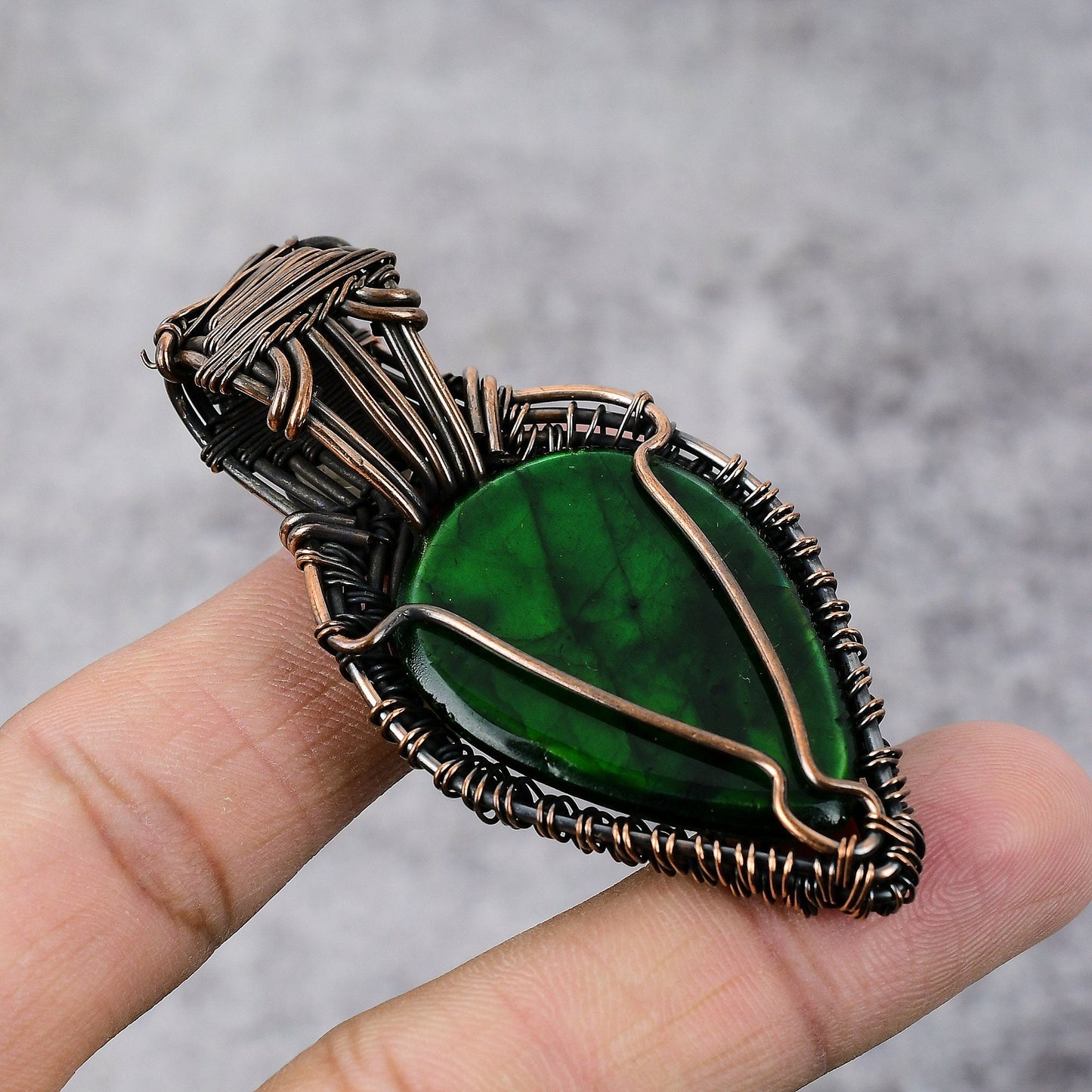 Green Labradorite Gemstone Pendant