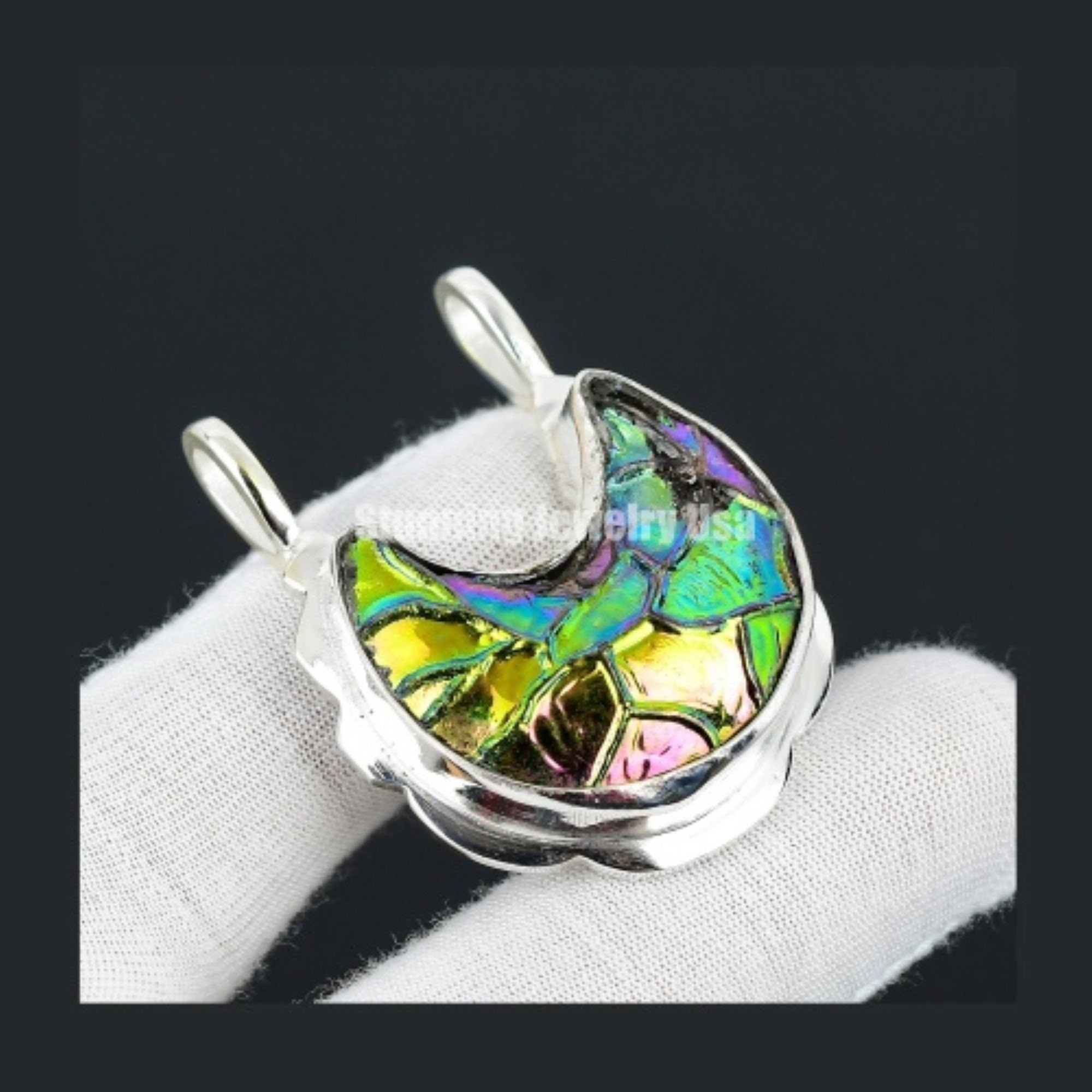 Selected Variant Image