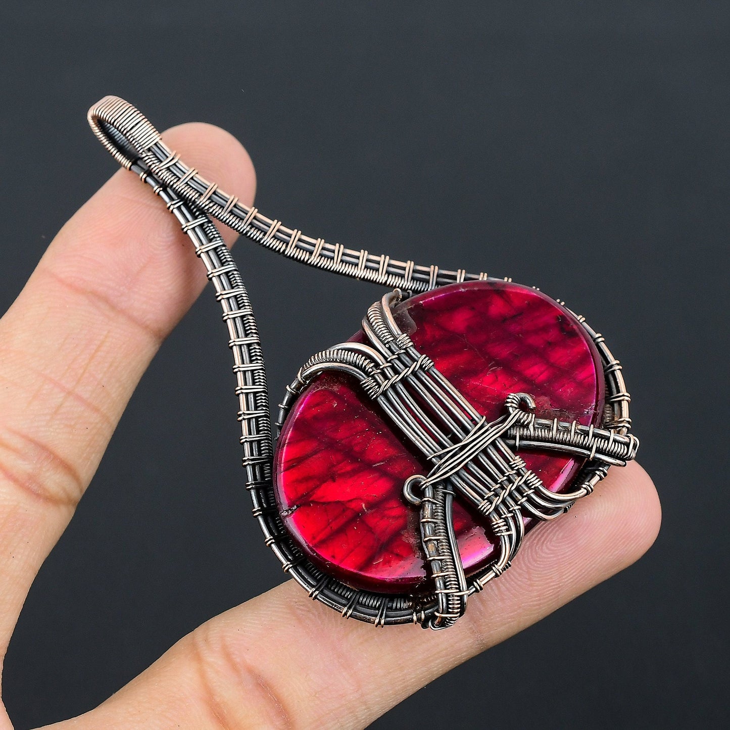 Red Flash Labradorite Gemstone Pendant