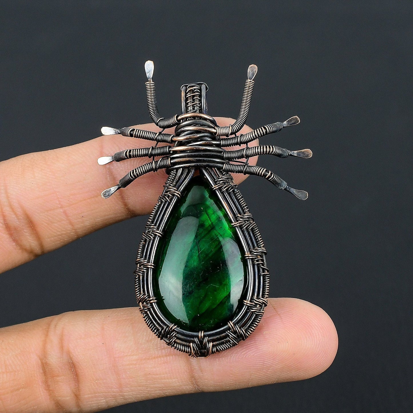 Green Labradorite Gemstone Spider Pendant