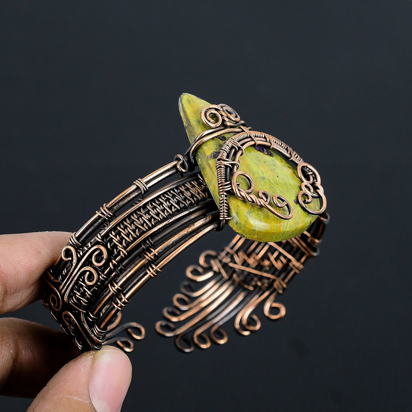 Green Atlantisite Gemstone Bracelet