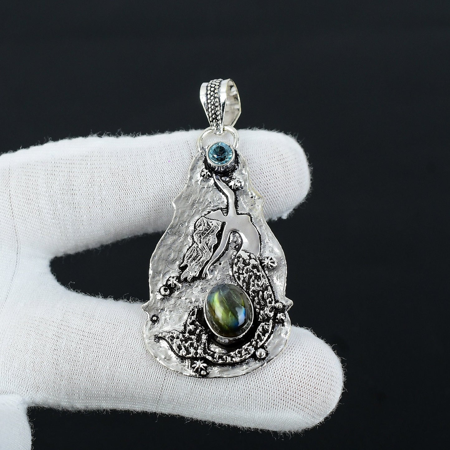 Blue Topaz & Labradorite Gemstone Pendant