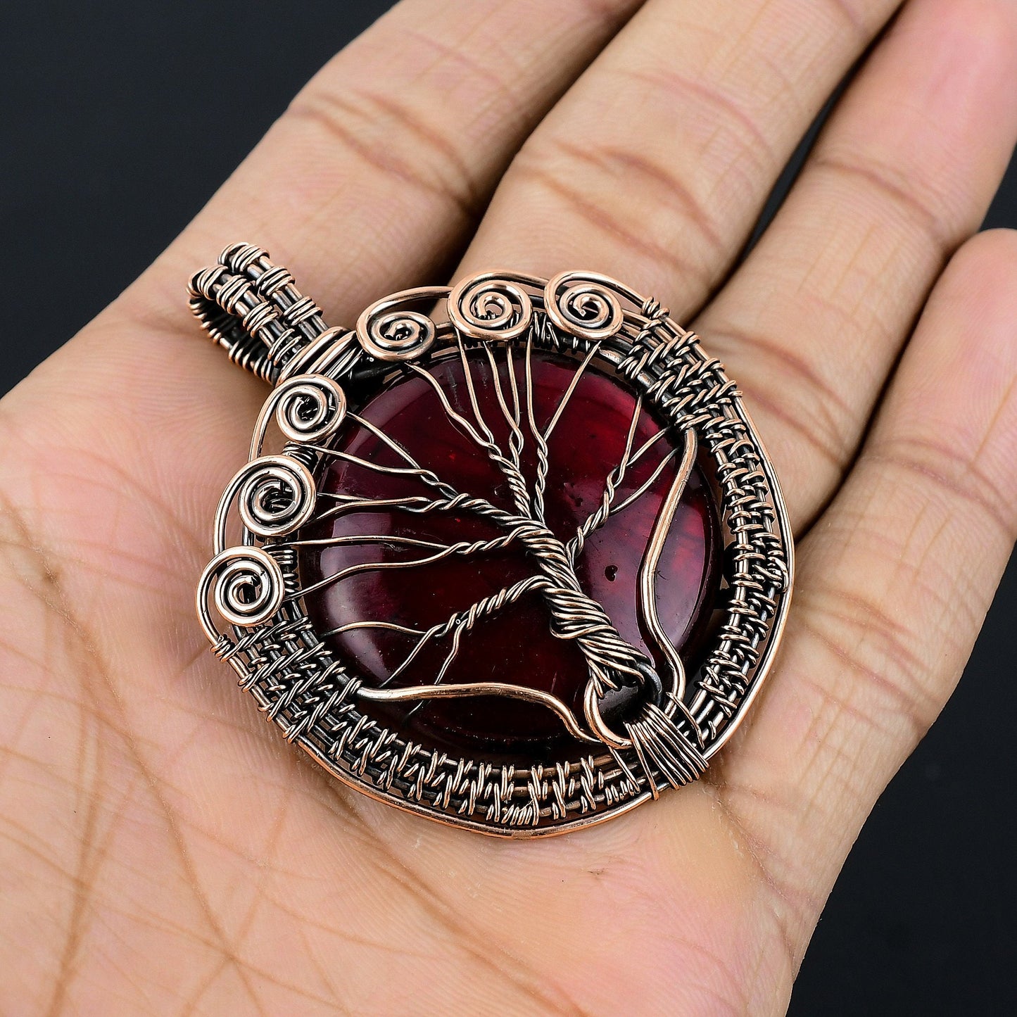 Red Flash Labradorite Gemstone Pendant