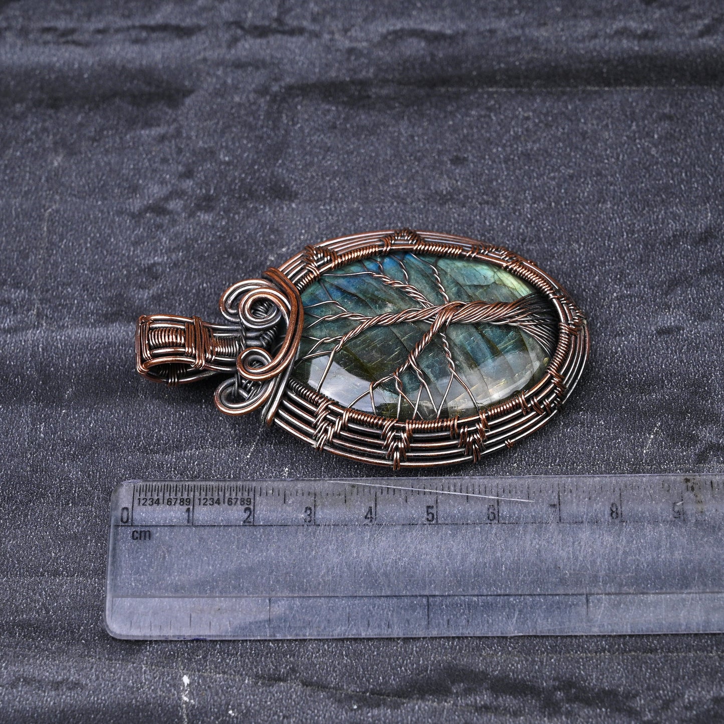 Blue-Green Labradorite Gemstone Pendant