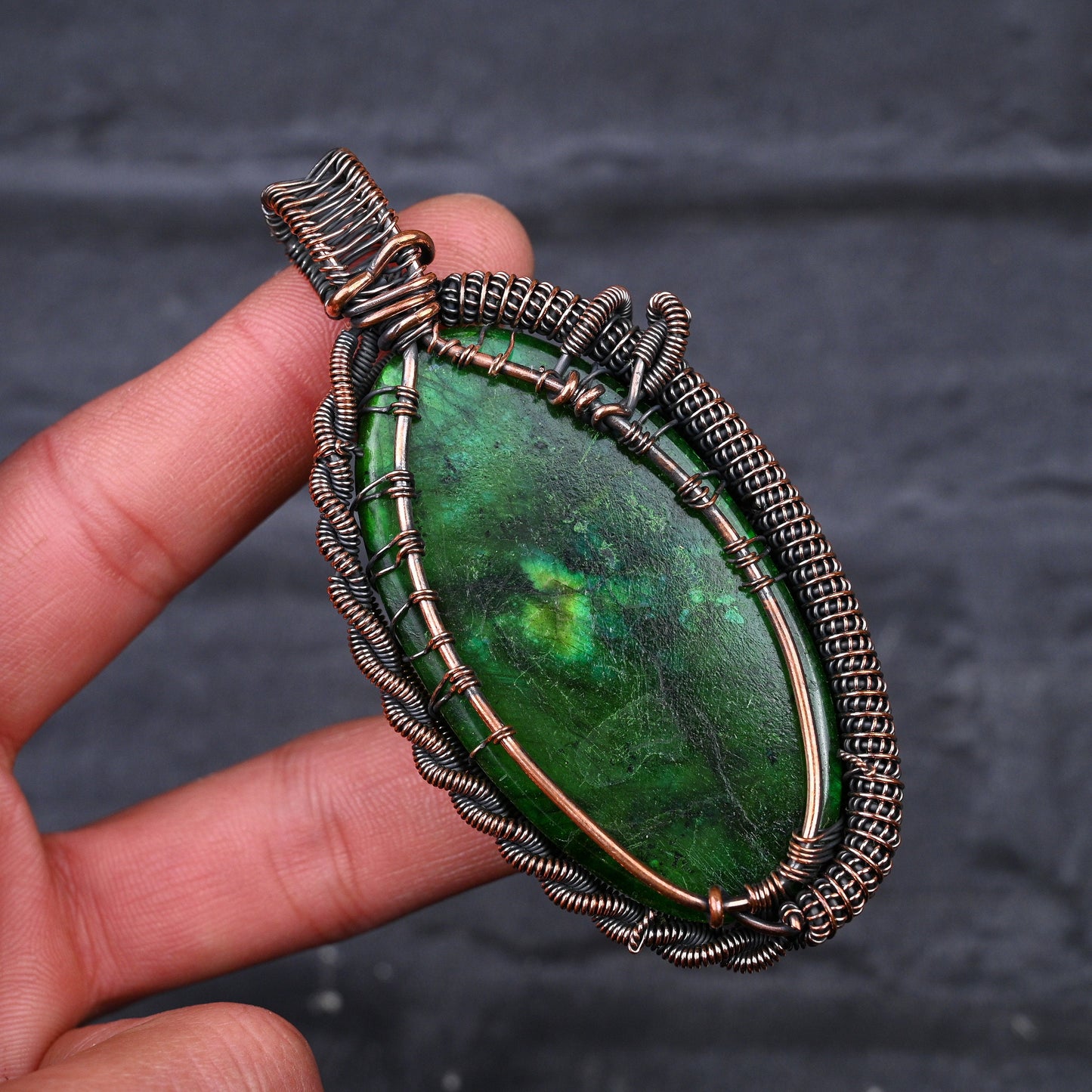 Green Labradorite Gemstone Pendant