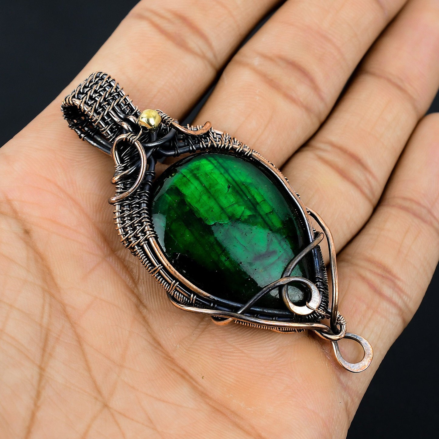 Green Labradorite Gemstone Pendant