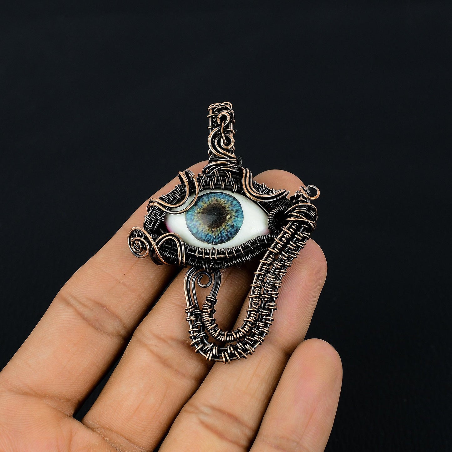 Blue Eye Gemstone Pendant