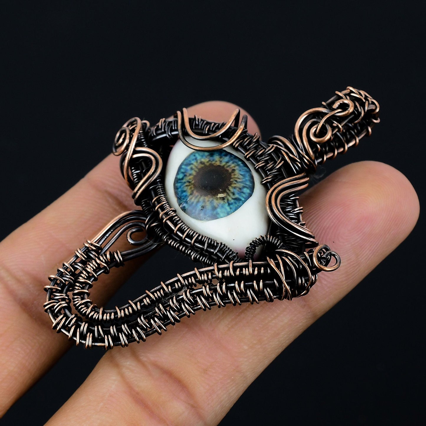 Blue Eye Gemstone Pendant