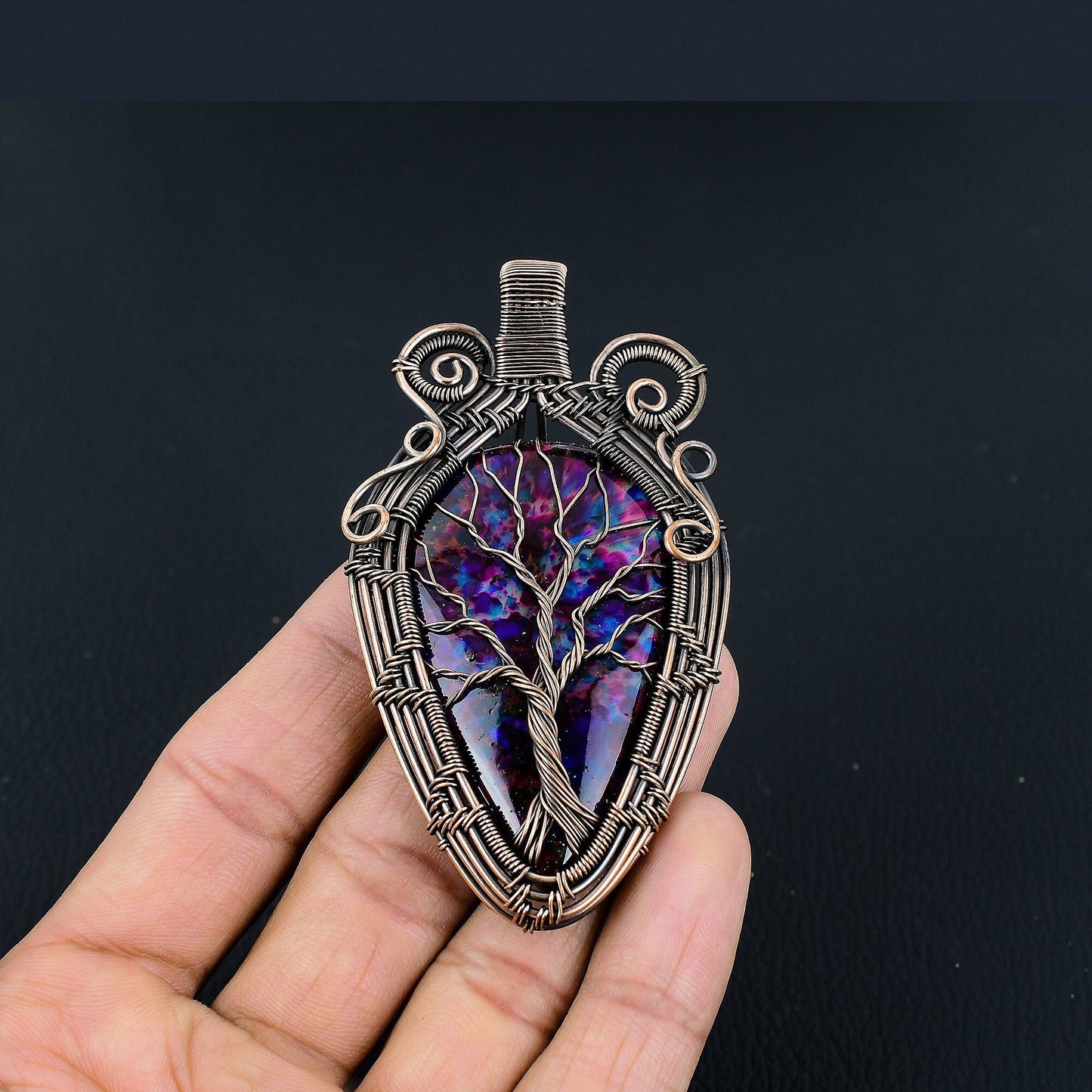 Multi-Color Labradorite Gemstone Pendant