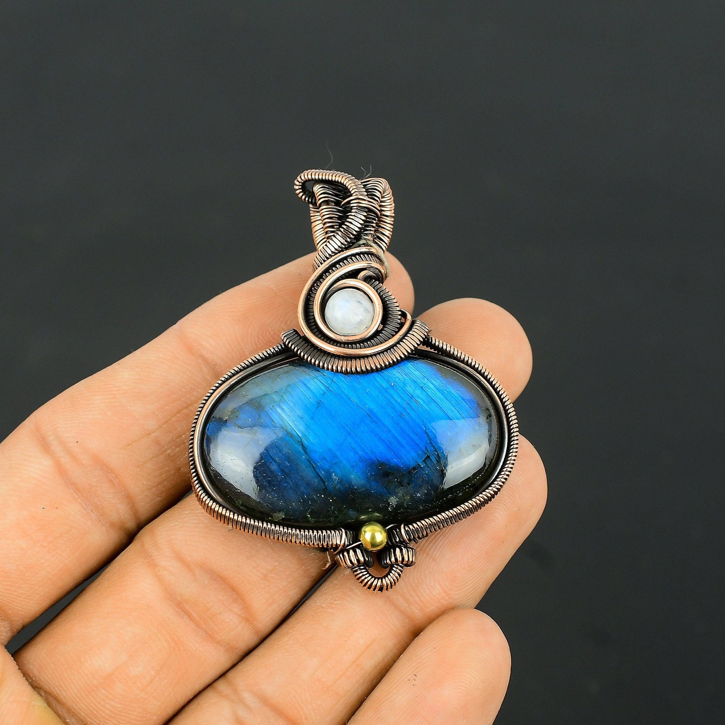 Blue Labradorite Gemstone Pendant