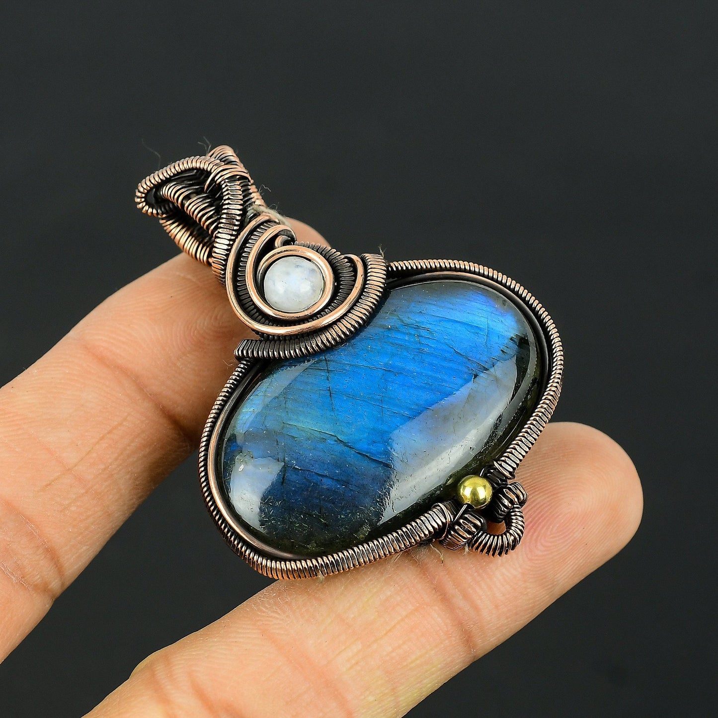 Blue Labradorite Gemstone Pendant