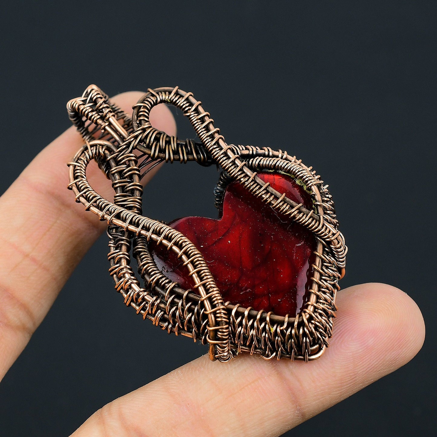 Red Flash Labradorite Gemstone Pendant