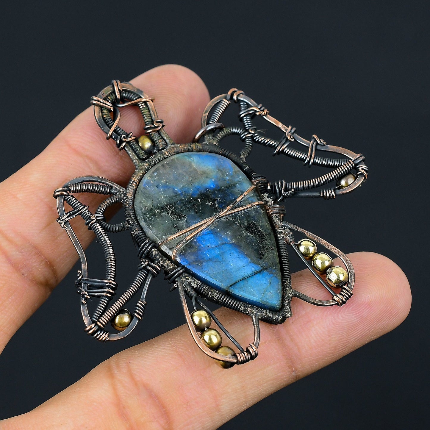 Blue-Green Labradorite Gemstone Pendant