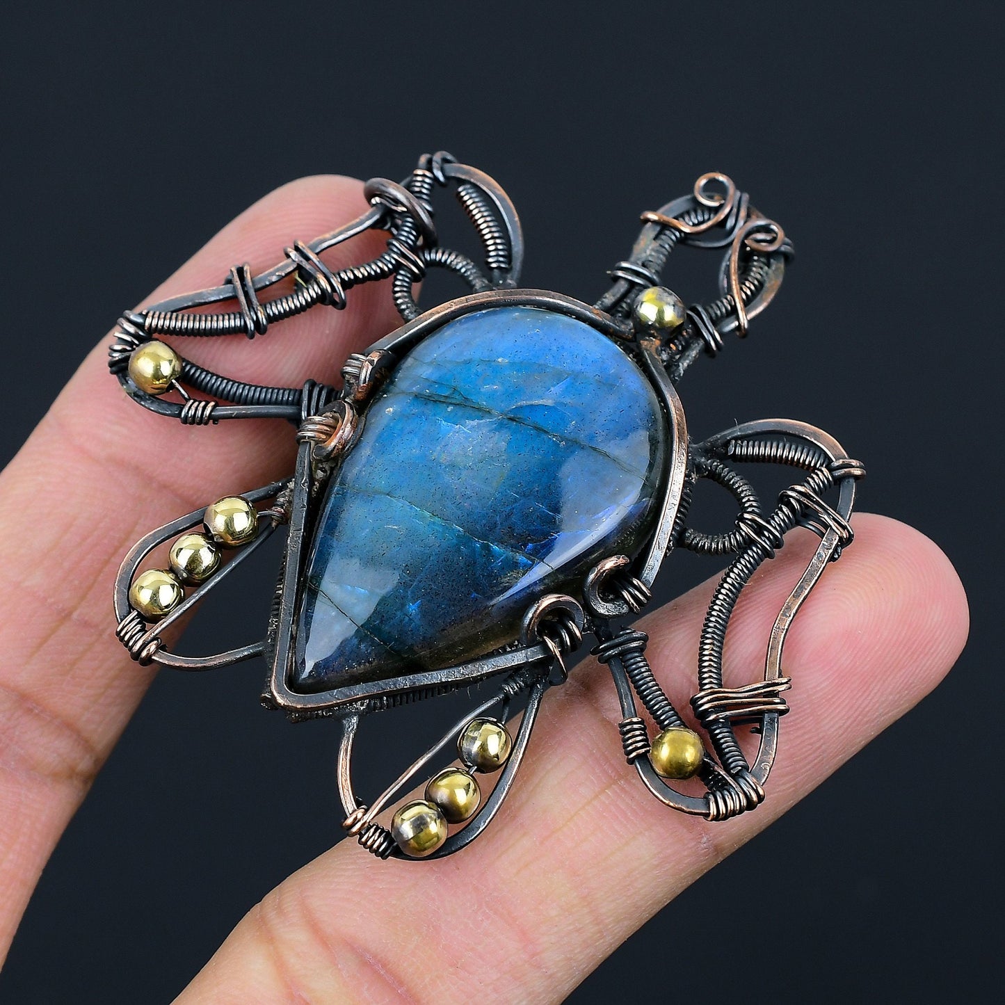 Blue-Green Labradorite Gemstone Pendant