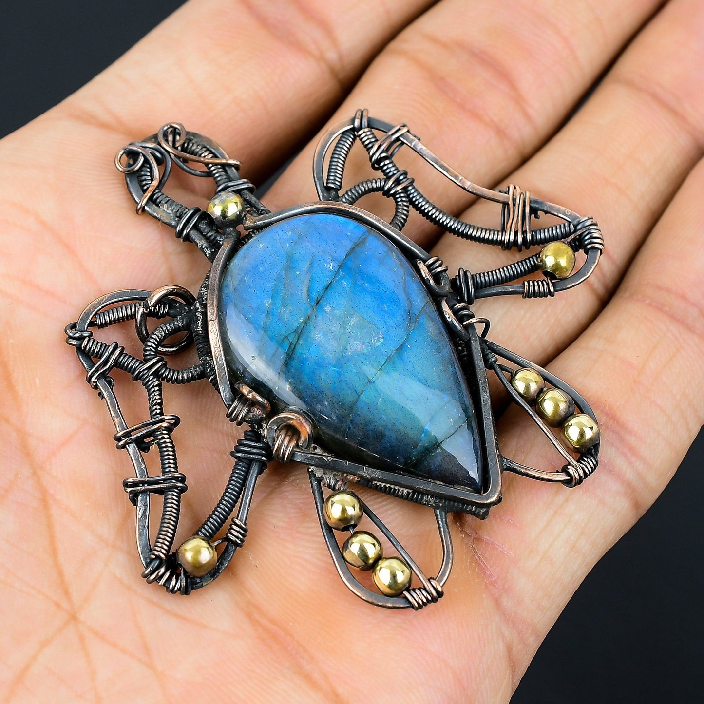 Blue-Green Labradorite Gemstone Pendant