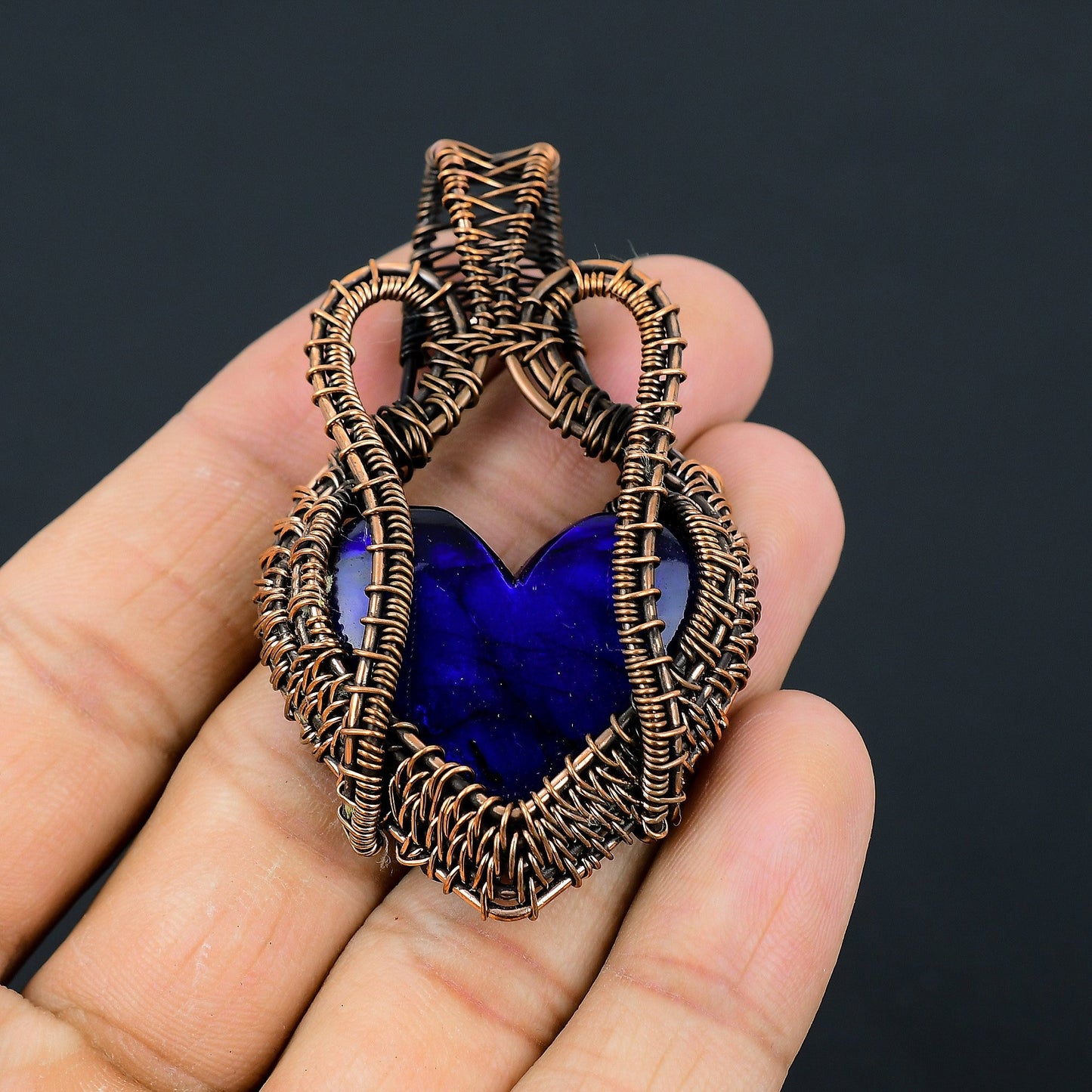 Blue Flash Labradorite Gemstone Pendant
