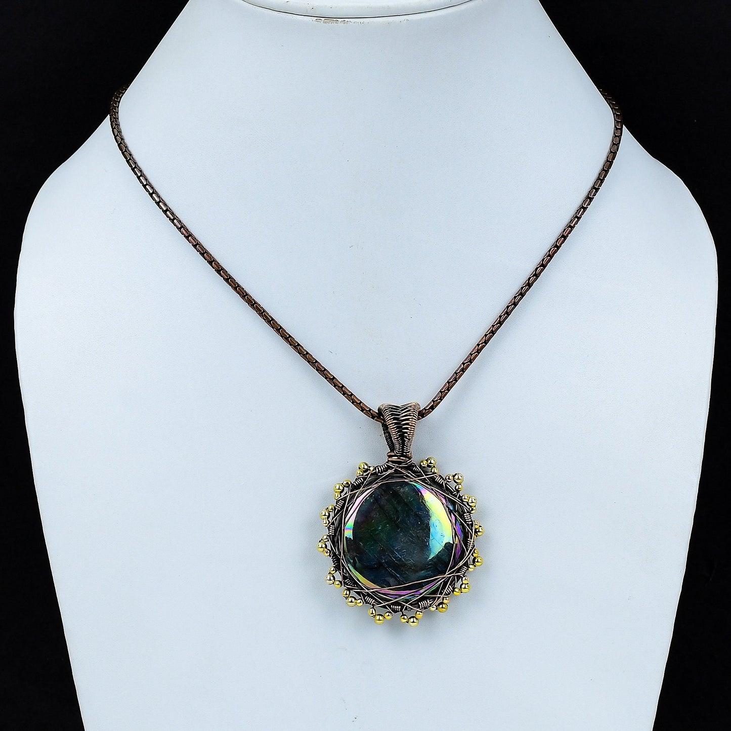 Multi-Flash Labradorite Gemstone Pendant