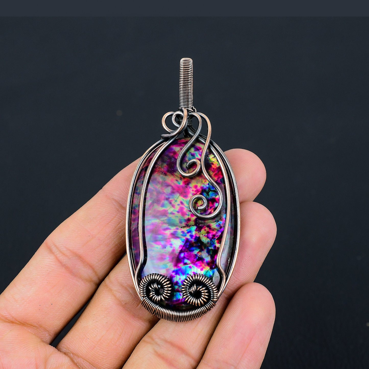 Blue Green Labradorite Gemstone Pendant