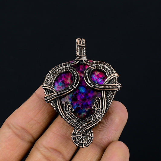 Multicolor Flash Labradorite Gemstone Pendant