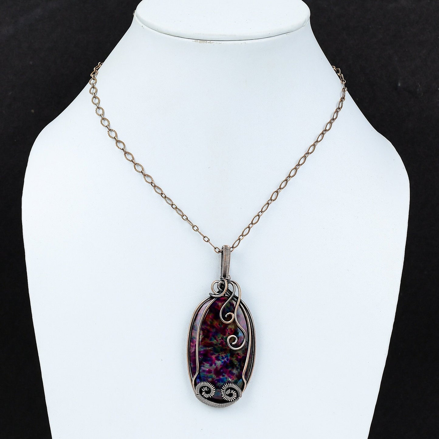 Blue Green Labradorite Gemstone Pendant