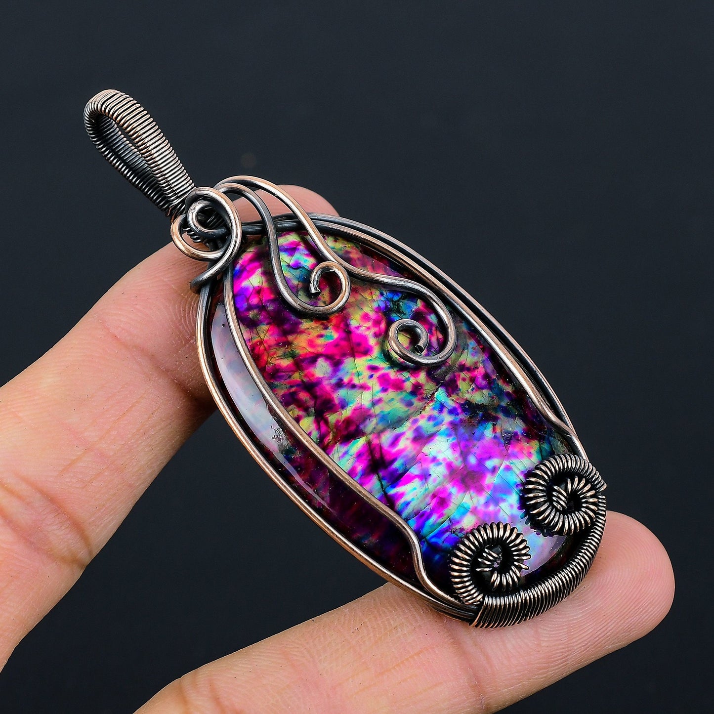 Blue Green Labradorite Gemstone Pendant
