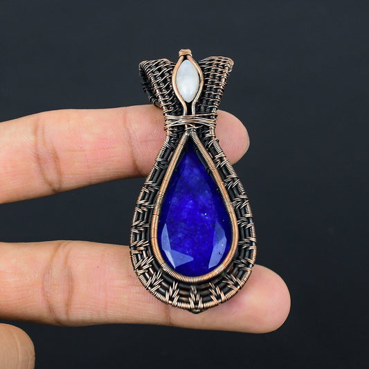 Blue Sapphire Gemstone Pendant